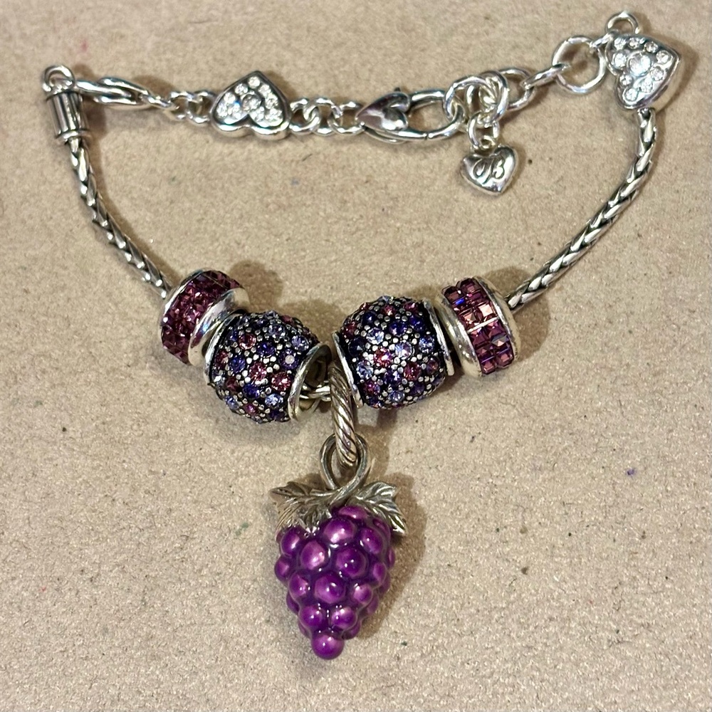🆕 Brighton Grapeful Bunch charm Purple enamel grapes Silver leaves NWOT - Picture 6 of 7
